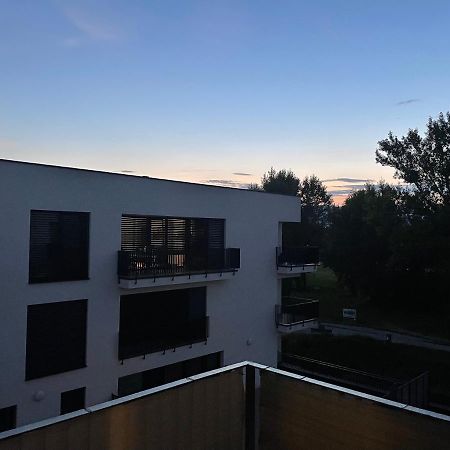 Greenbay Apartment With Free Parking Trencin Luaran gambar