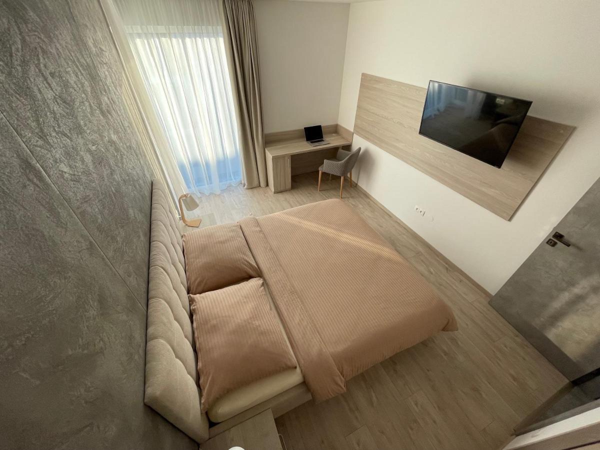 Greenbay Apartment With Free Parking Trencin Luaran gambar