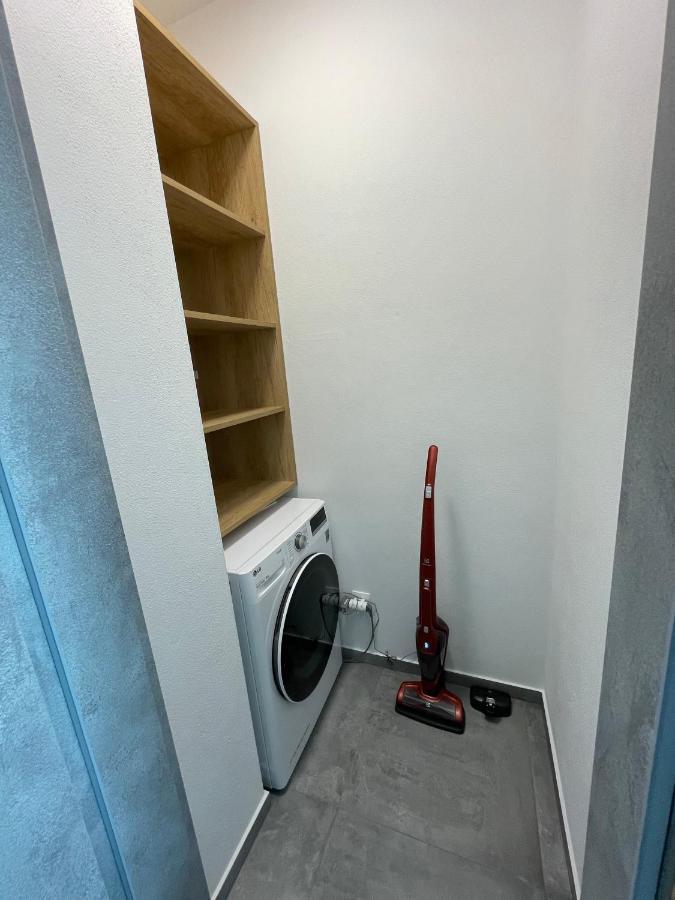 Greenbay Apartment With Free Parking Trencin Luaran gambar