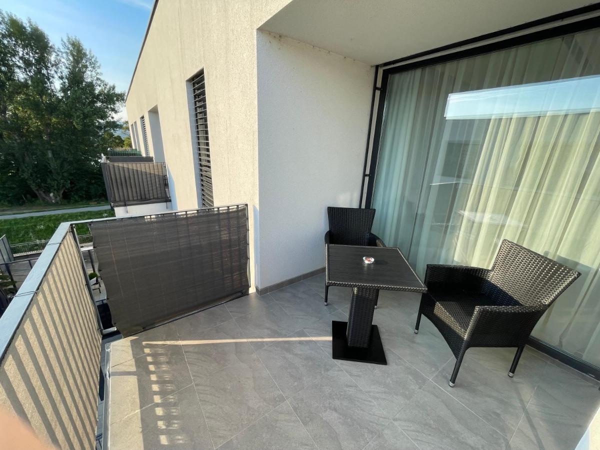 Greenbay Apartment With Free Parking Trencin Luaran gambar